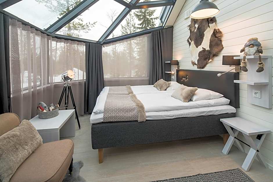 Santa's Igloos Arctic Circle