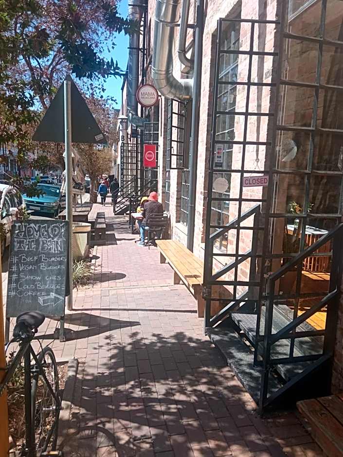 Maboneng City Building Free WiFi and Swimming pool