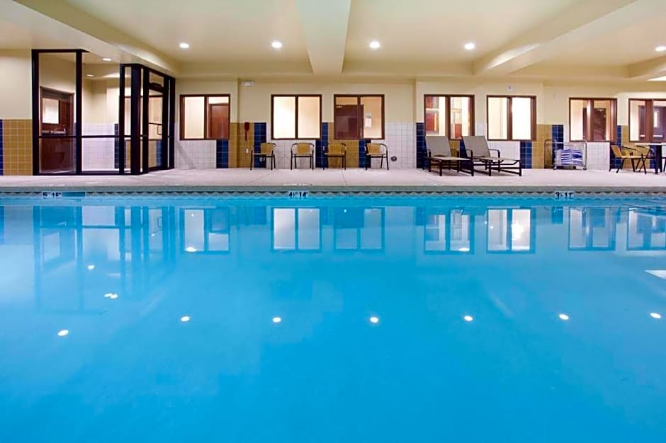 Holiday Inn Express Hotel & Suites Lamar By IHG