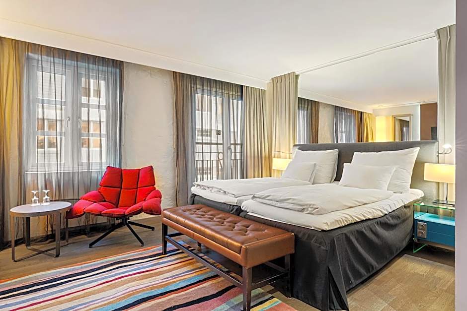 Clarion Hotel Admiral