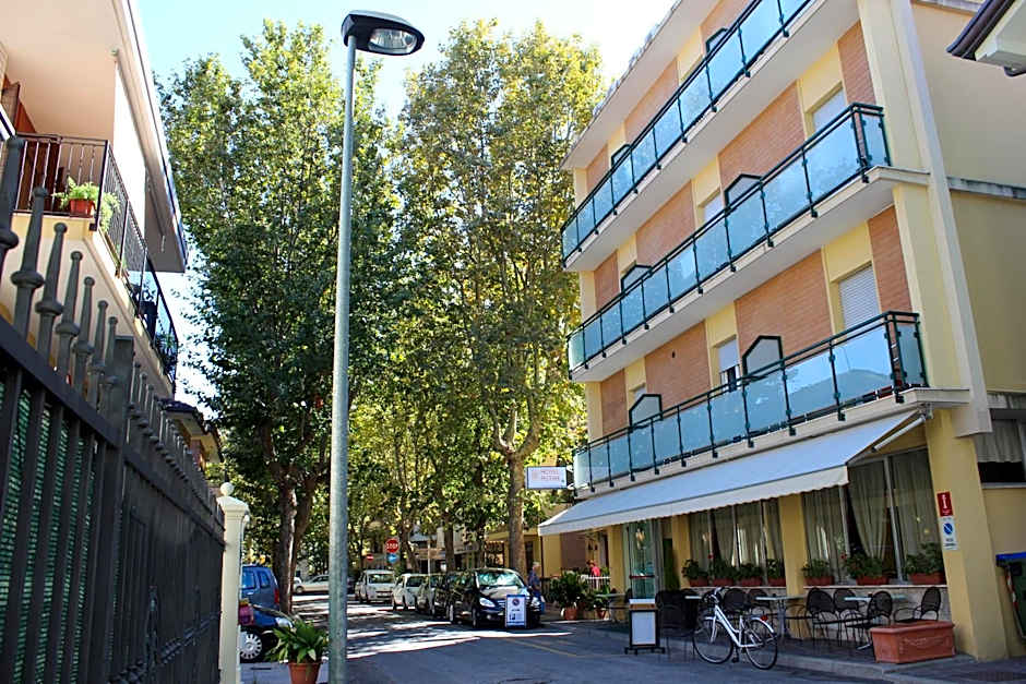Hotel Astra