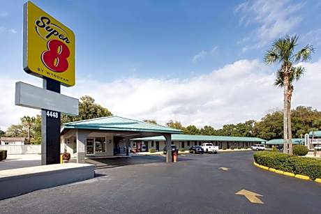 Super 8 by Wyndham Pensacola West