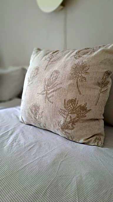 The Wooden Anchor spacious and modern