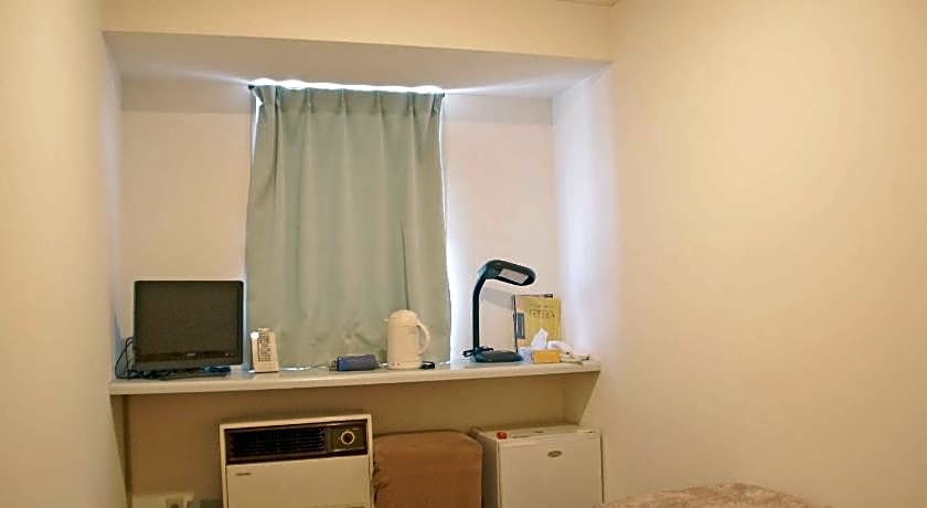 Business Hotel Chateau Est Takamatsu