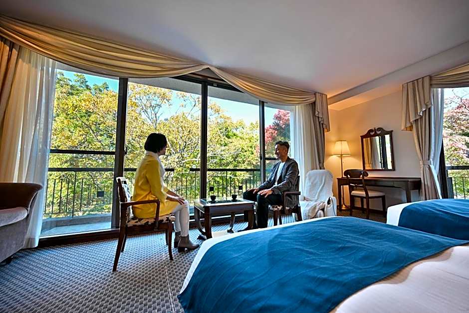 伊豆高原温泉ホテル 森の泉