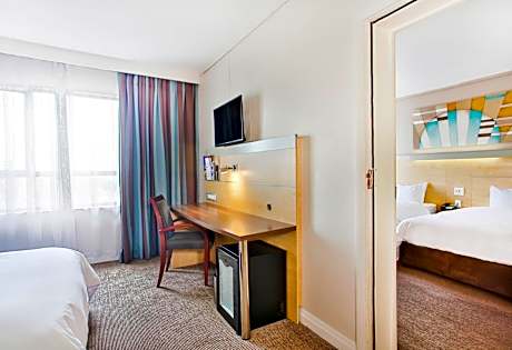 Standard Room with Two Single Beds