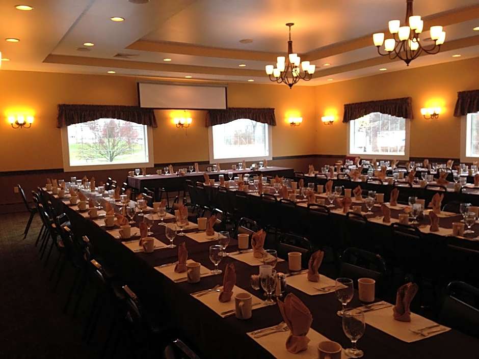 Fred's Inn Restaurant & Lodging