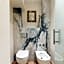 Naxi Suites