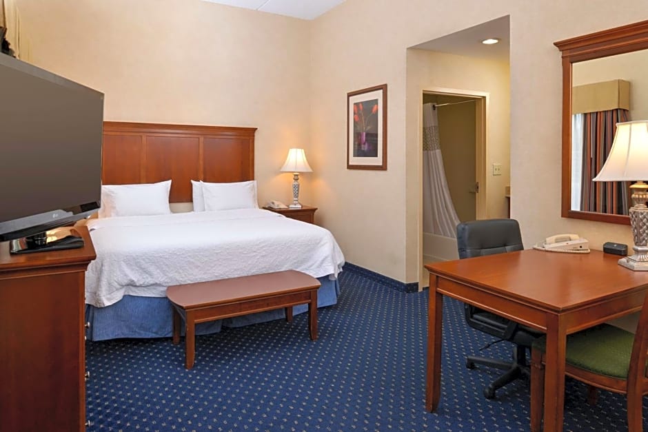 Hampton Inn By Hilton & Suites Fredericksburg South, Va