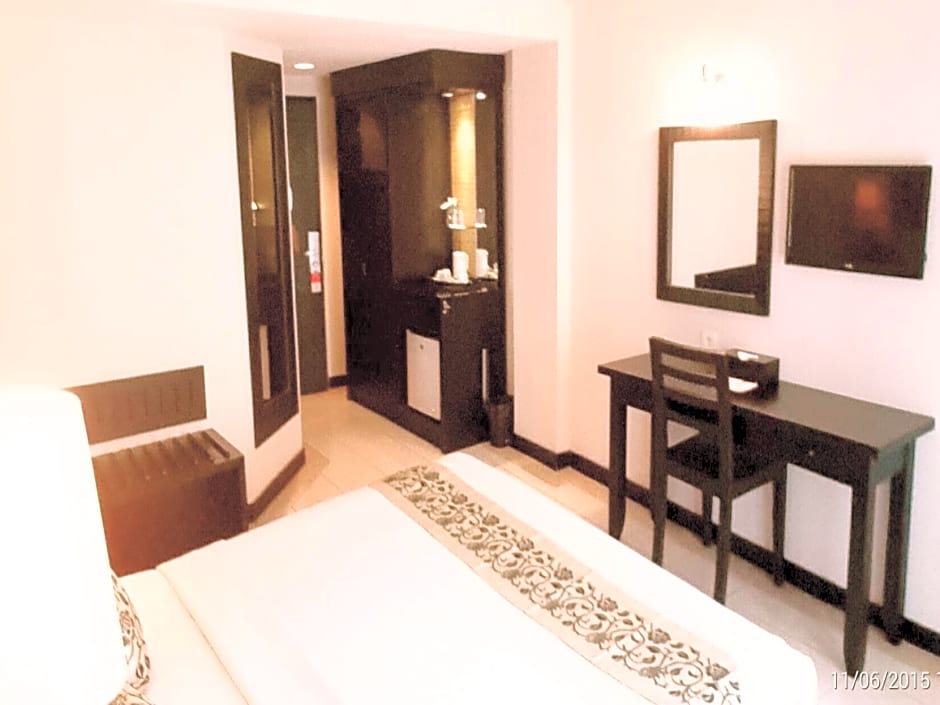 Losari Hotel & Villas Kuta Bali