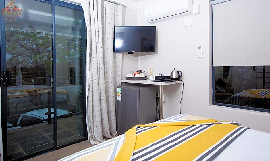 JFT Jewels Guest House
