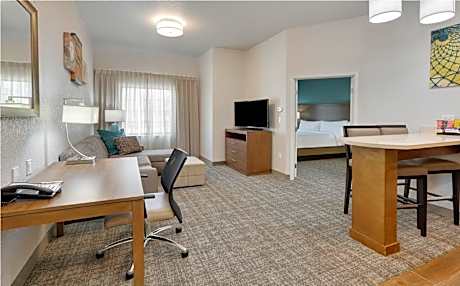 2 Bedroom Suite