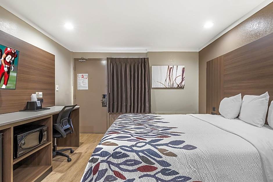 Red Roof Inn Raleigh Northeast - Downtown