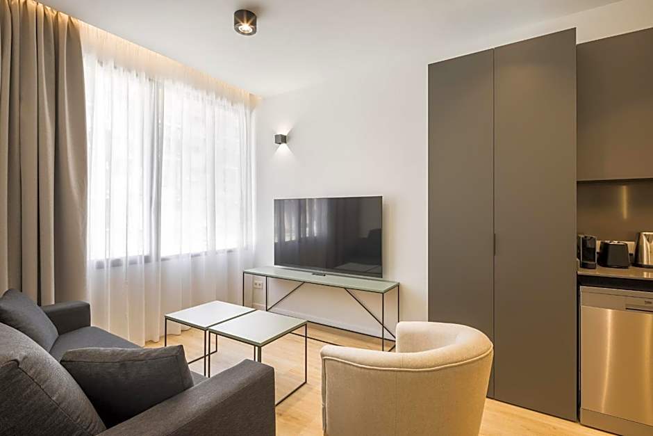 Mon Suites Jardín de Ayora