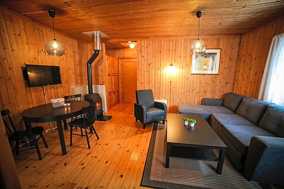 Vesterland Feriepark Hytter, hotell og leikeland