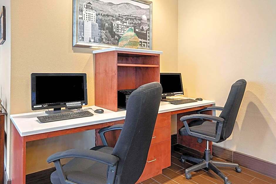 La Quinta Inn & Suites by Wyndham Boise Airport