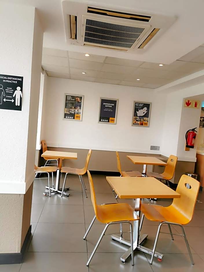 Ecomotel Grayston previously known as SUN1 Wynberg