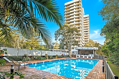 Pacific Towers Beach Resort