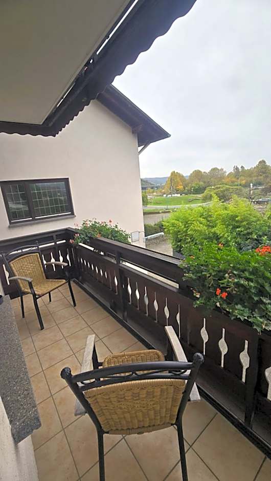 Hotel zur Moselbrücke