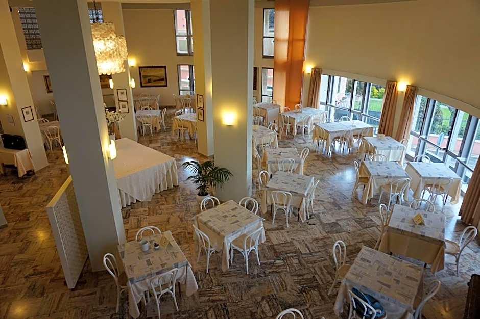 Hotel Palace