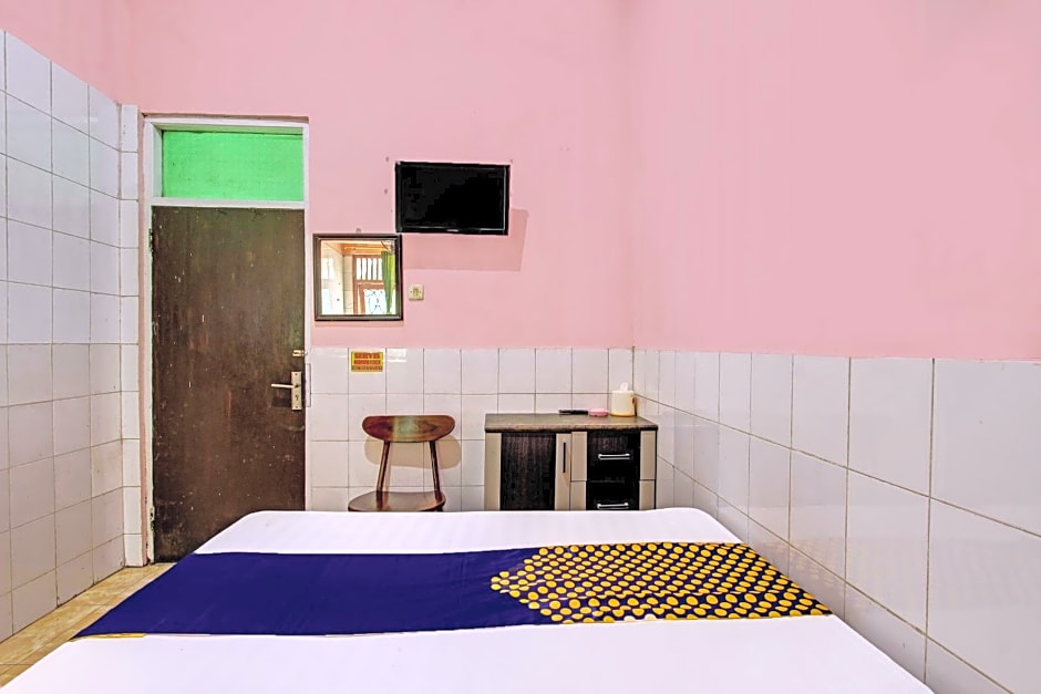 SPOT ON 92445 Mutiara Indah Hotel