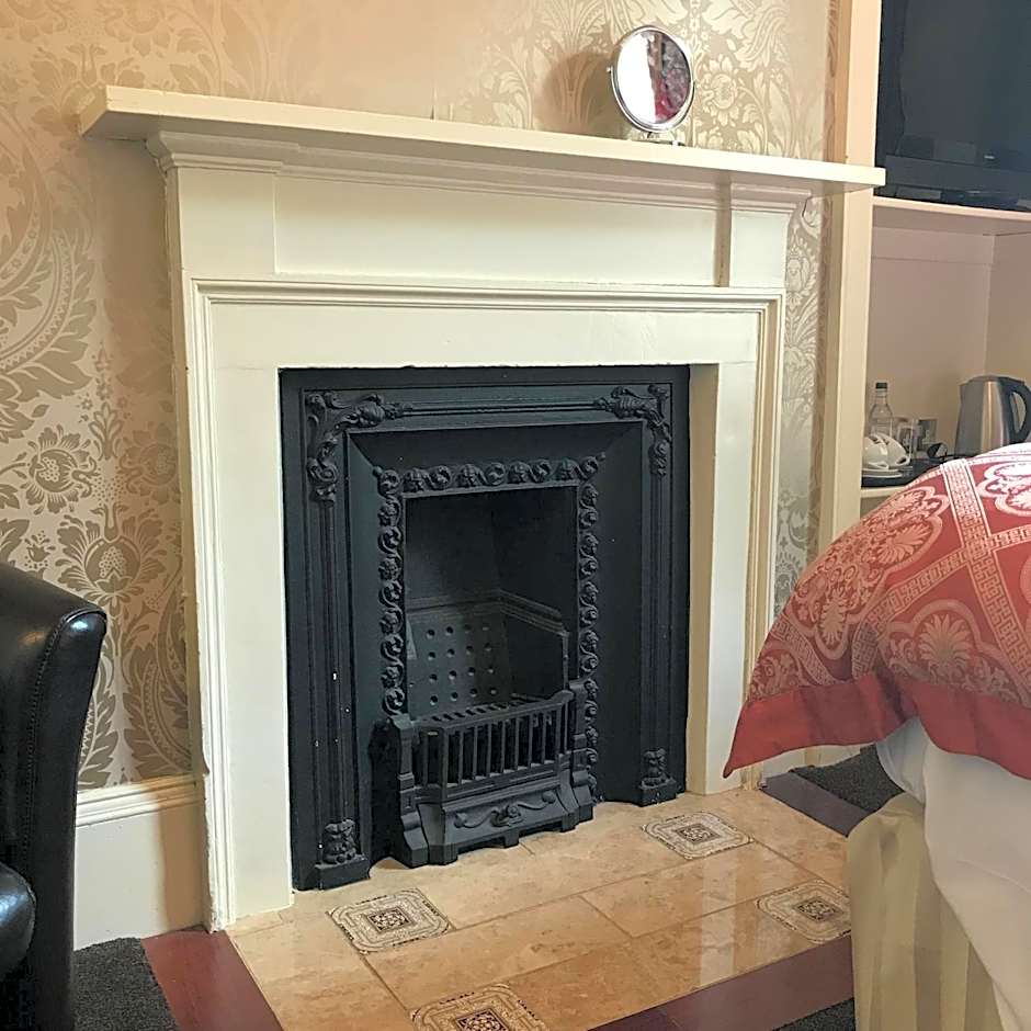 Ashtree House Hotel, Glasgow Airport & Paisley