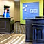 Holiday Inn Express Hotel and Suites Fort Dodge By IHG