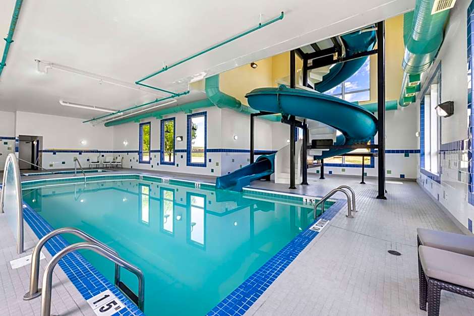 SureStay Plus Hotel by Best Western Drumheller