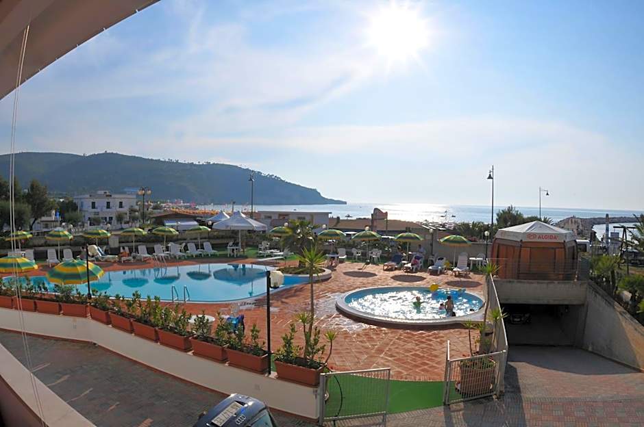 Morcavallo Hotel & Wellness