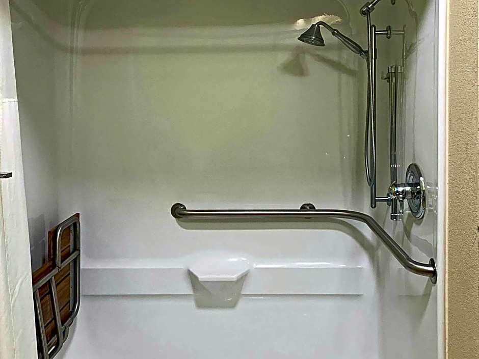 Quality Inn & Suites Quantico