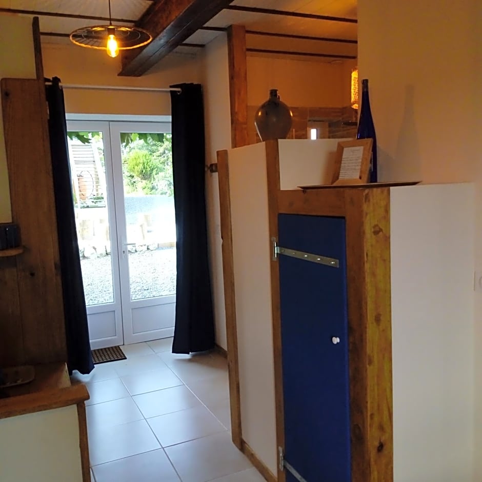 L'Anagramme, chambres, table d'hôtes et gîte pour adultes, naturistes ou non !