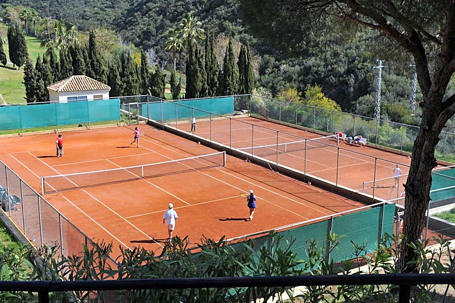 Elviria Hills Living