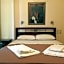 Dais Apartments