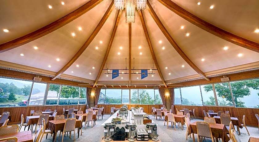 Okushiga Kogen Hotel