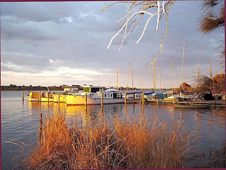 Boathouse - Birks River Retreat
