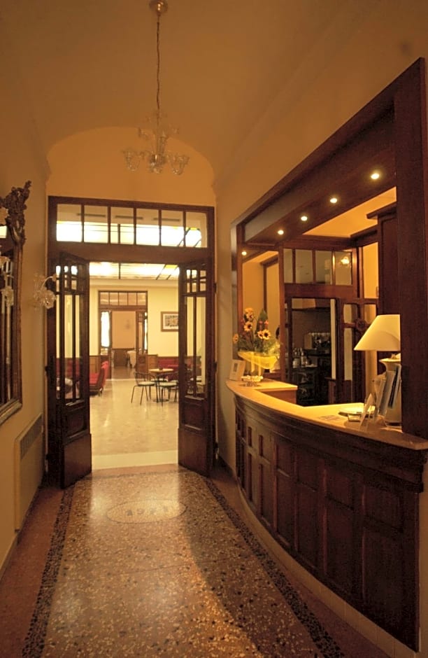 Hotel Antico Borgo