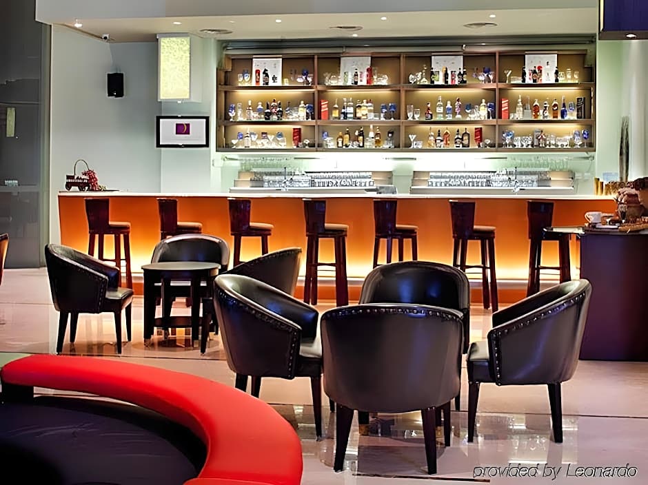 Quest Hotel Simpang Lima - Semarang by ASTON