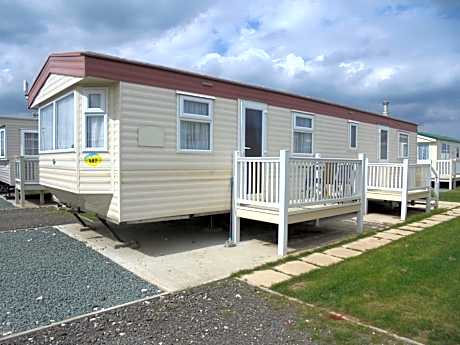 Golden Sands: Arizona GS 6 Berth, Access to the beach