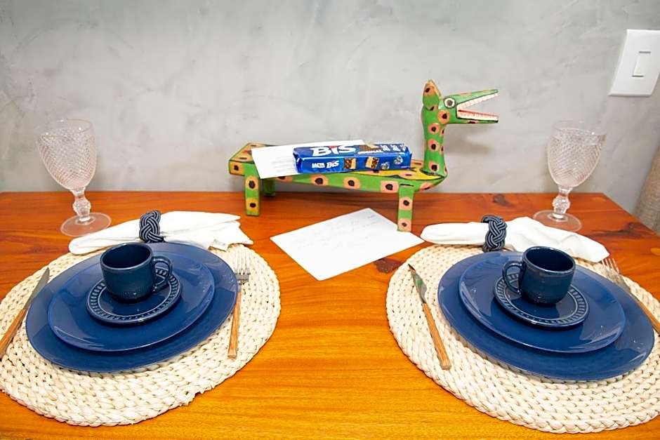 Charmoso Estúdio em Muro Alto com Vista para piscina