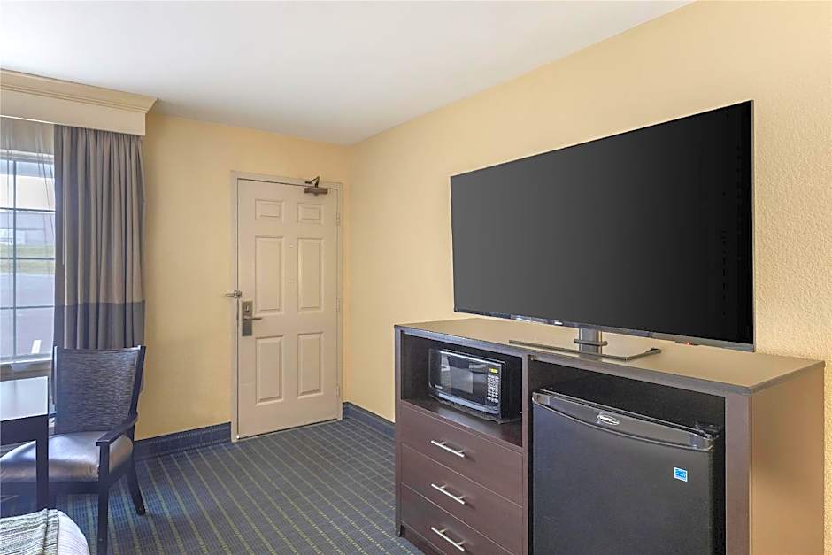 Best Western Parkside Inn