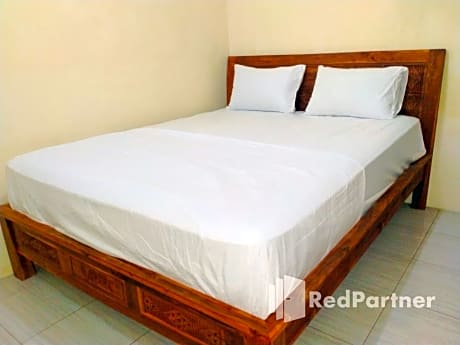 Navisha Guest House Syariah near Exit Tol Batang RedPartner