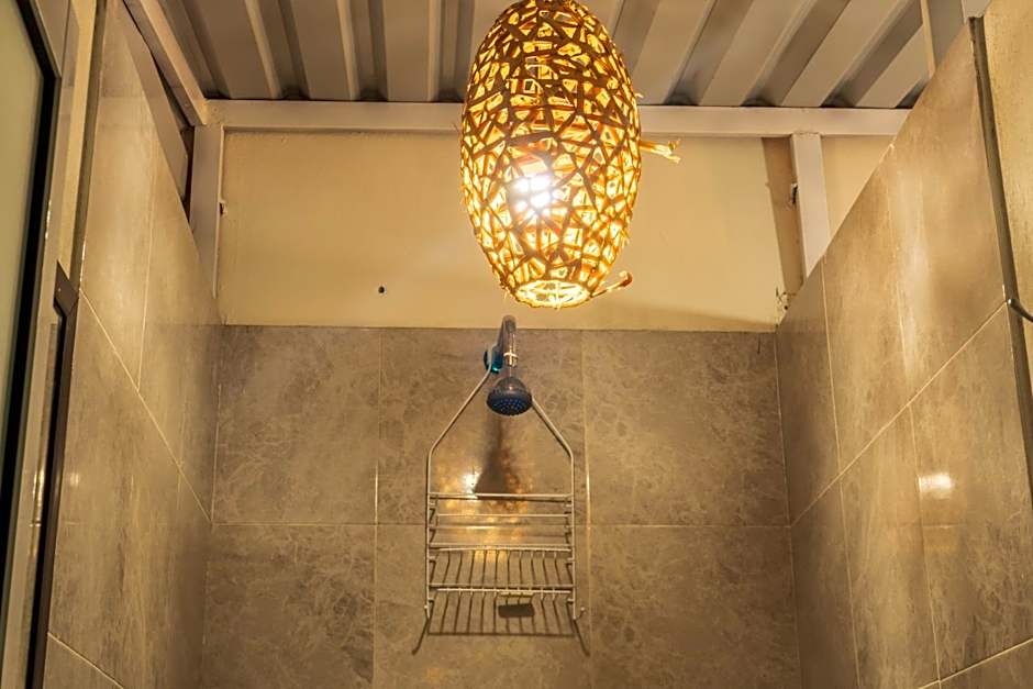 La Créme de la Créme Hostel