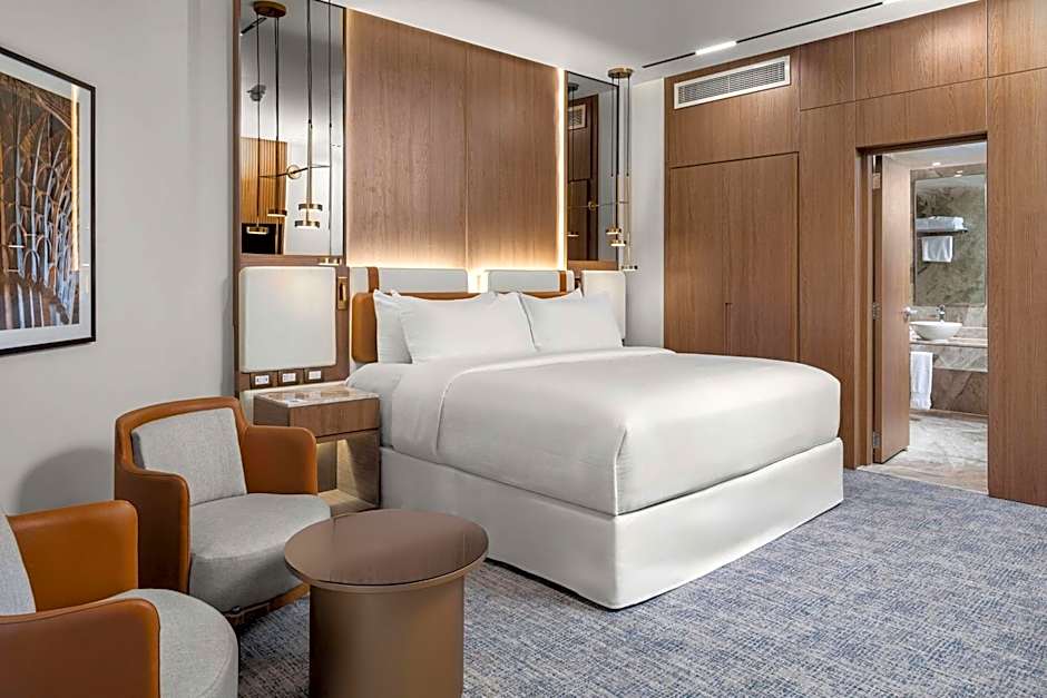 Hilton Alexandria Green Plaza