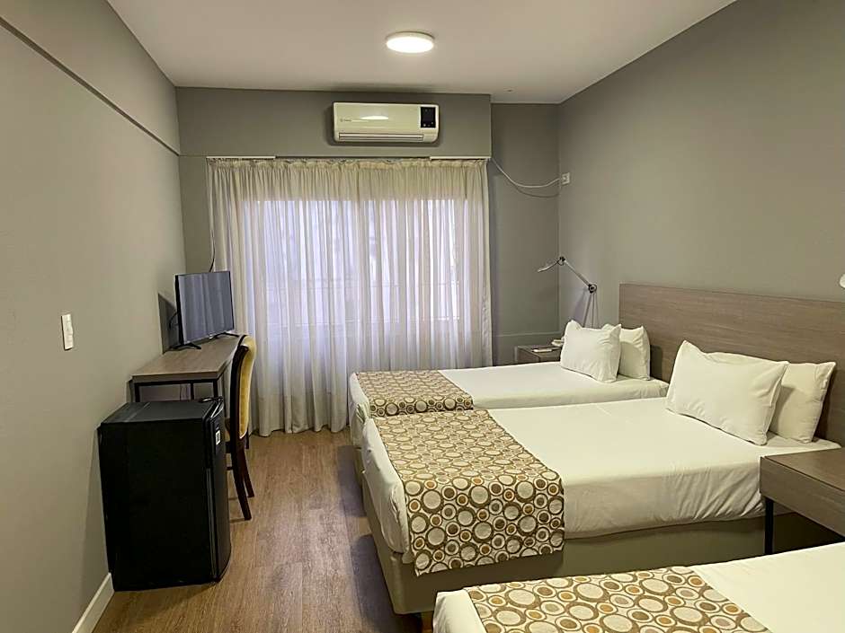 Hotel 8 de Octubre
