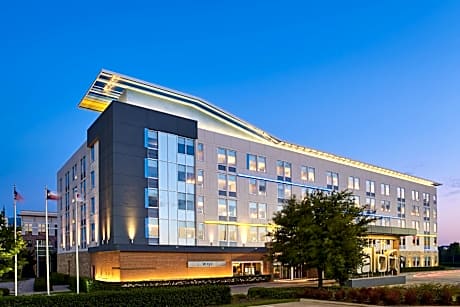 Aloft Frisco