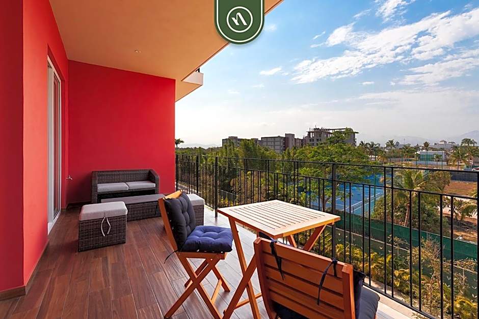 Brand New 2 BR Condo with Amazing Rooftop Pool