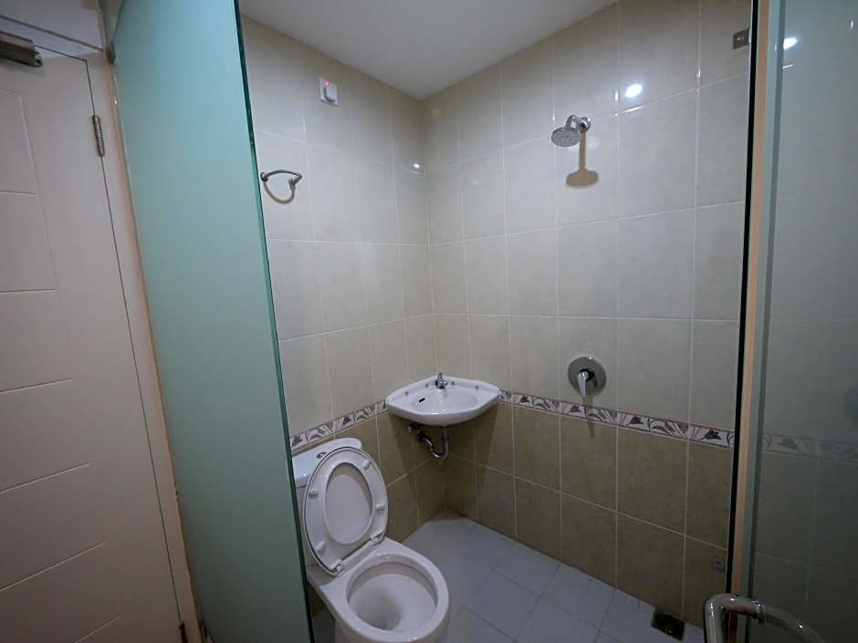 Bintaro Rumah Kayu Manis