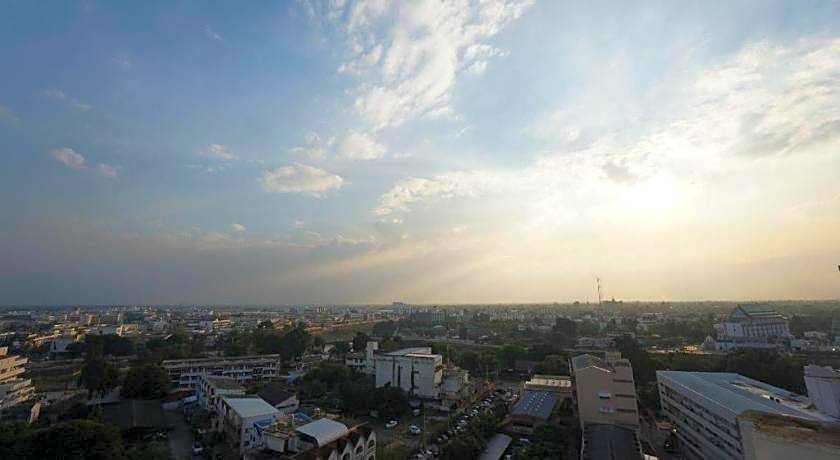 Pailyn Phitsanulok Hotel