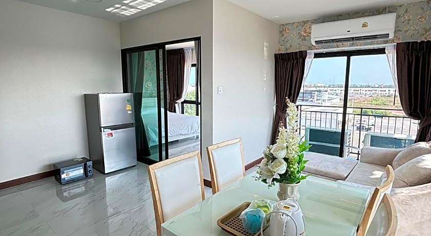 Arunsakhon luxury condo