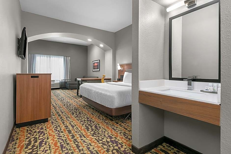 La Quinta Inn & Suites by Wyndham Belton - Temple South